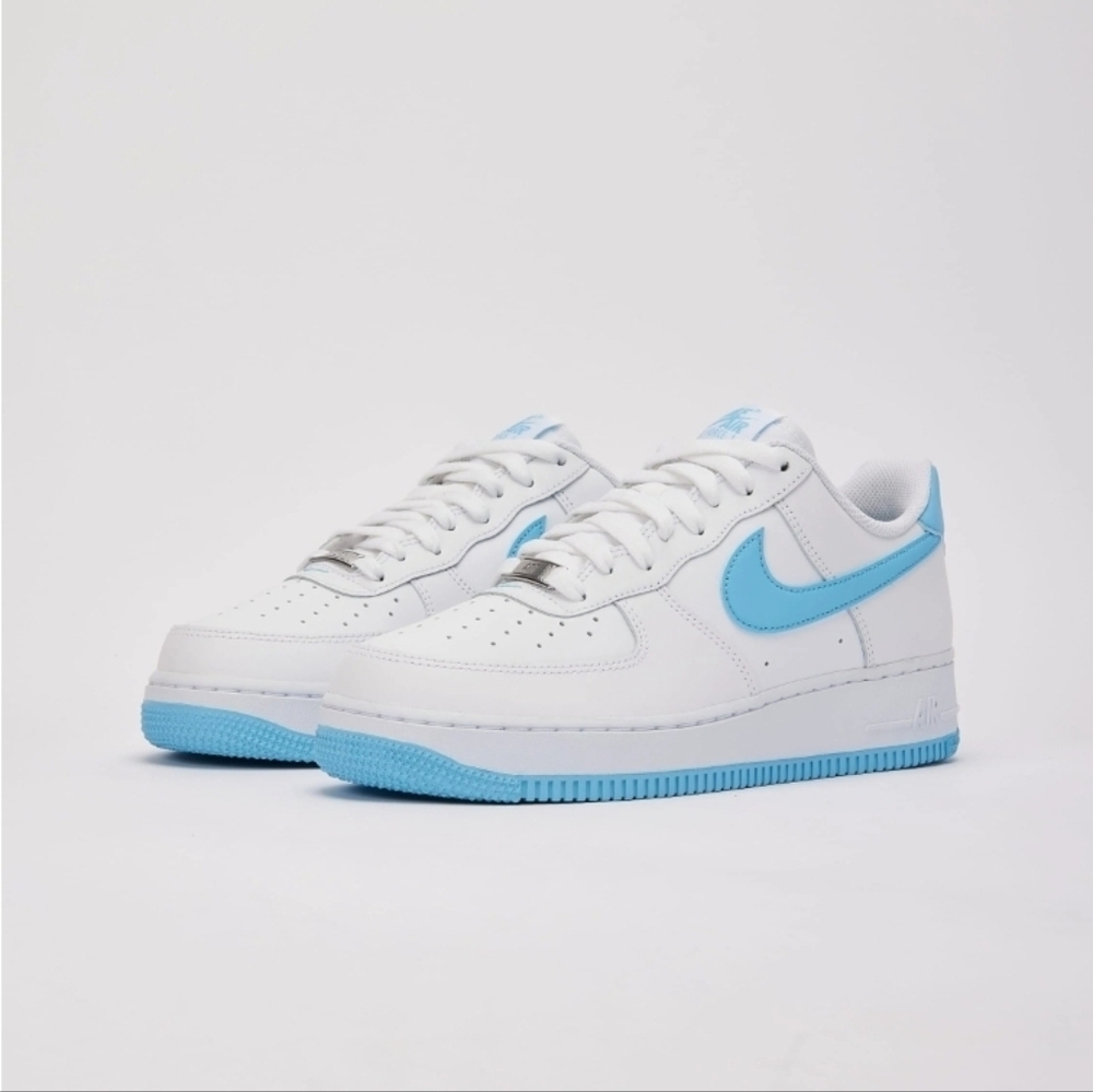 Nike Air Force One Low '07 New No Box Mens Sz 9.5 Wht/baby Blue